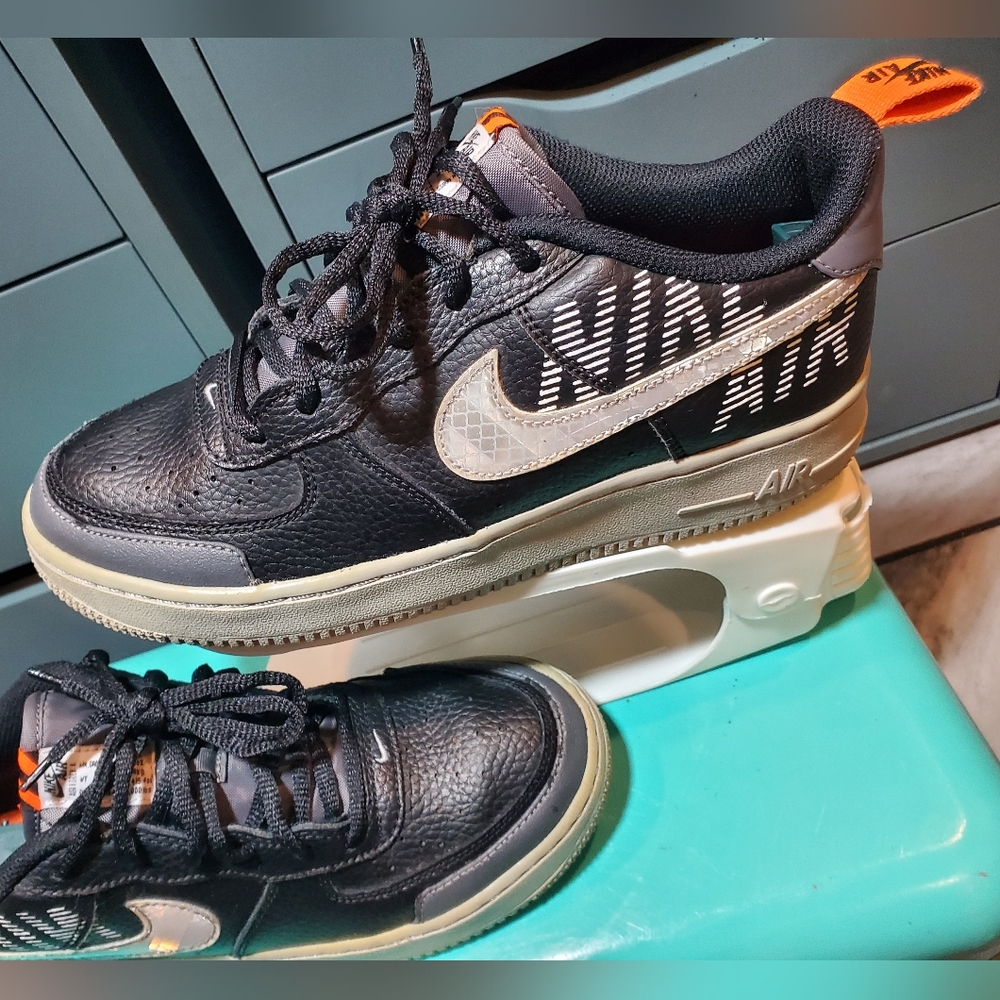 NIKE AF1 ☆ Air Force 1 Low LV8 2 GS ☆ Under Construction ☆ Size 7Y or 8.5 Womens